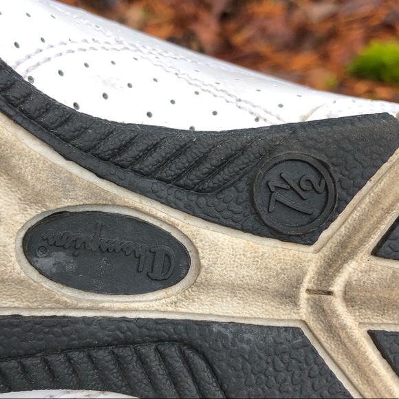 Champion Women’s Athletic Shoes 7.5 Elastic Inside Quick Fasten Hook and Loop - Picture 8 of 16